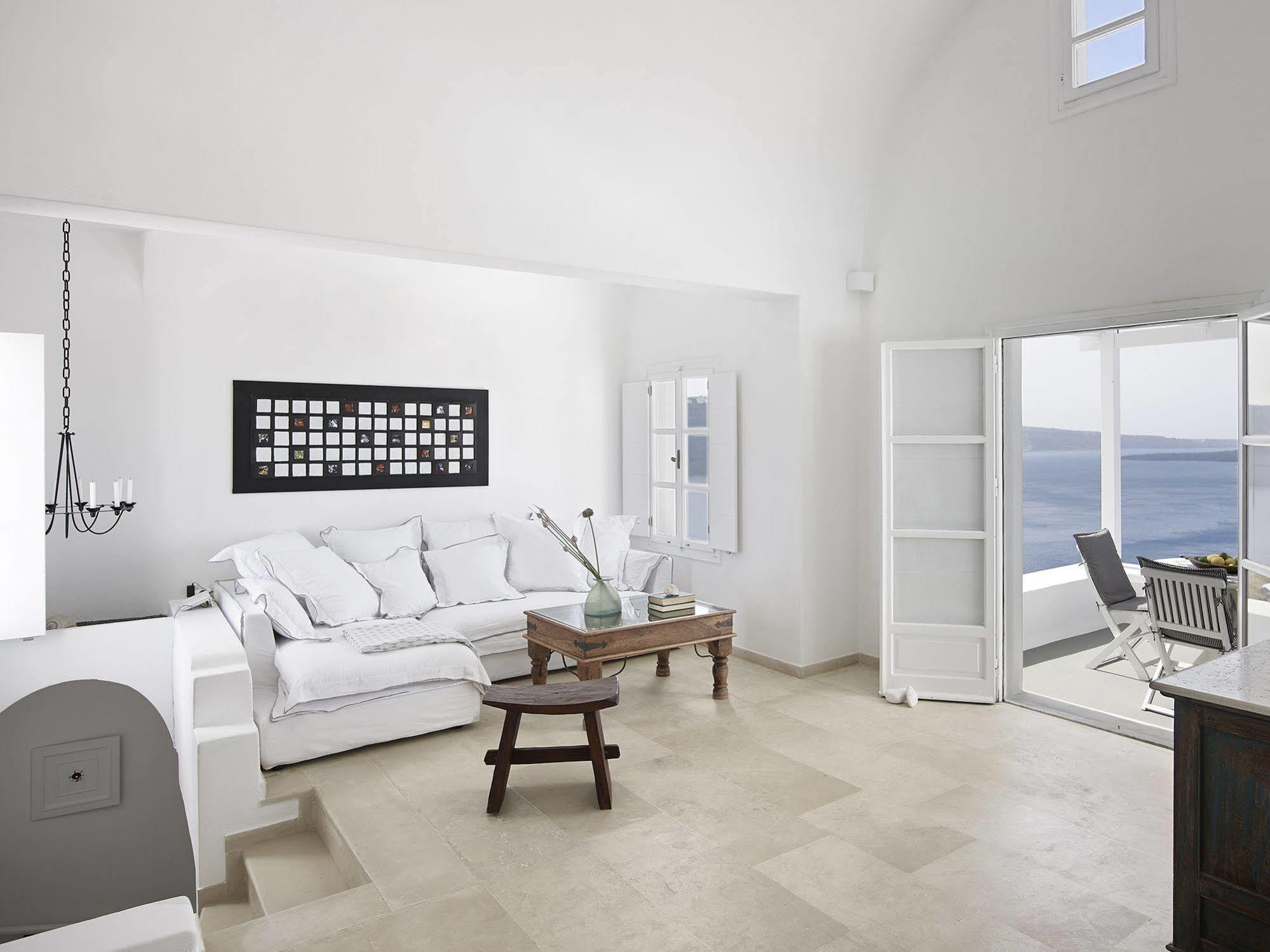אויה Mythique Villas & Suites מראה חיצוני תמונה