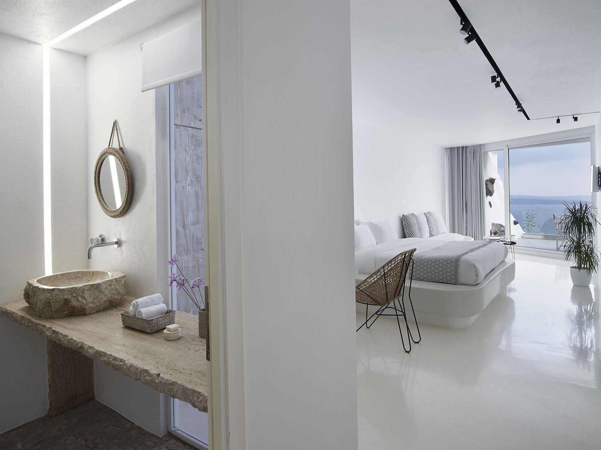 אויה Mythique Villas & Suites מראה חיצוני תמונה