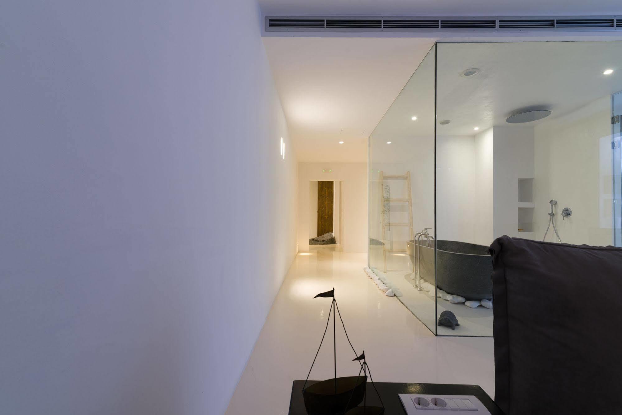 אויה Mythique Villas & Suites מראה חיצוני תמונה
